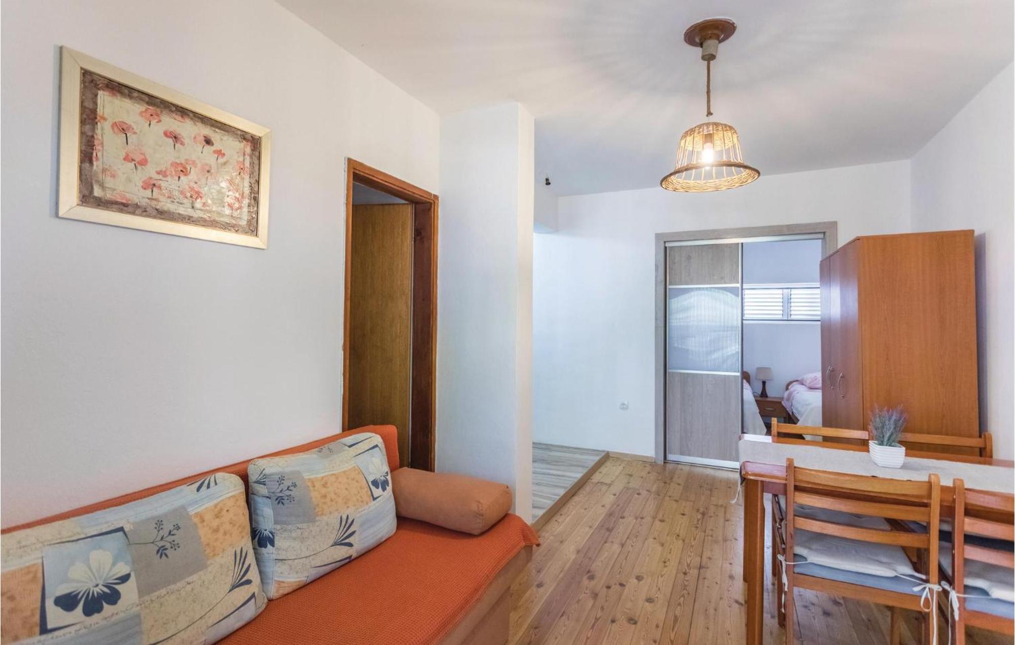 Awesome Apartment In Klek With Kitchen المظهر الخارجي الصورة